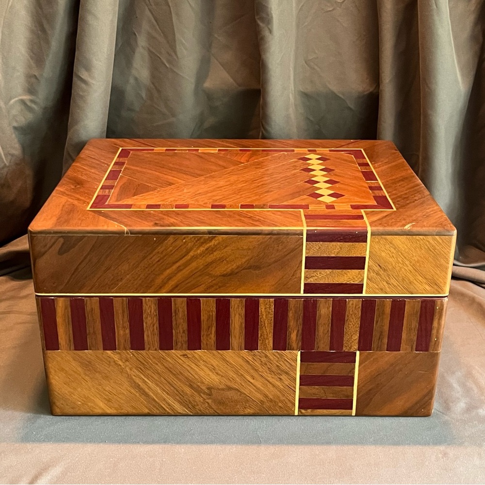 Handmade Exotic Hardwood 14" Large Jewelry Box Inlaid Geometric Marquetry Tray